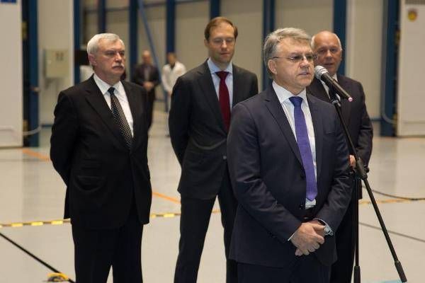 Алмазов виталий владимирович биография национальность