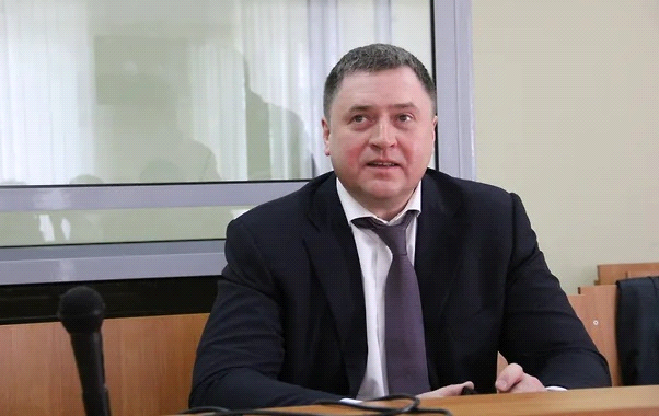 "Нулевой баланс": губернатор Радаев боится идти на прямые выборы? "Нулевой баланс": губернатор Радаев боится идти на прямые выборы?
