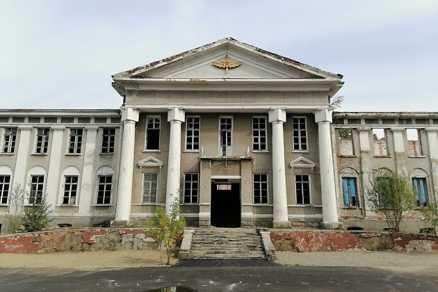 Бизнес на руинах: экс-глава иркутского кабмина Битаров вошел в конфликт с губернатором? Бизнес на руинах: экс-глава иркутского кабмина Битаров вошел в конфликт с губернатором?