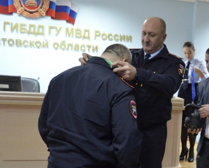 Ростов-папа, Кущёвка-мама: как ростовское ГИБДД связано с "преступным сообществом"? Ростов-папа, Кущёвка-мама: как ростовское ГИБДД связано с "преступным сообществом"?