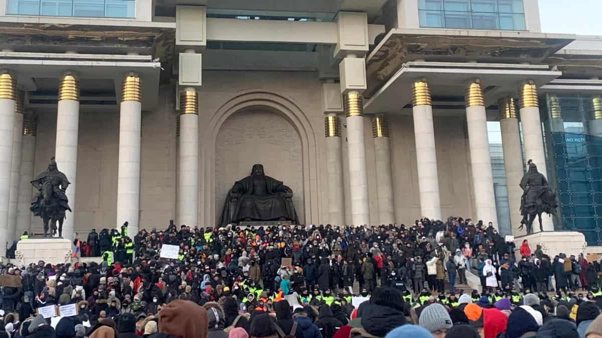 Монголия протестует 
