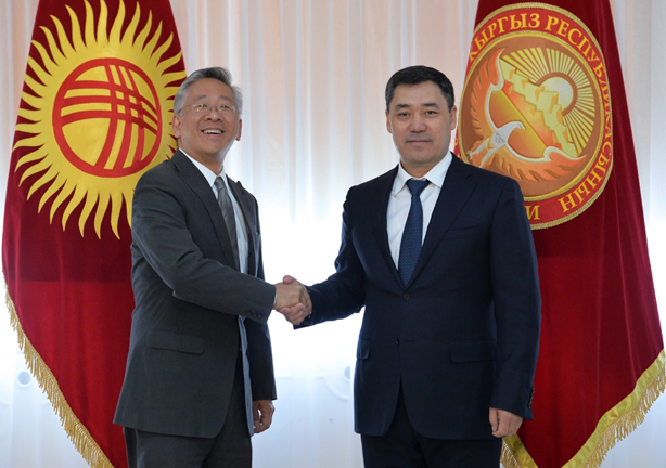 Санкция из Вашингтона: попытки "приструнить" Киргизию терпят неудачи