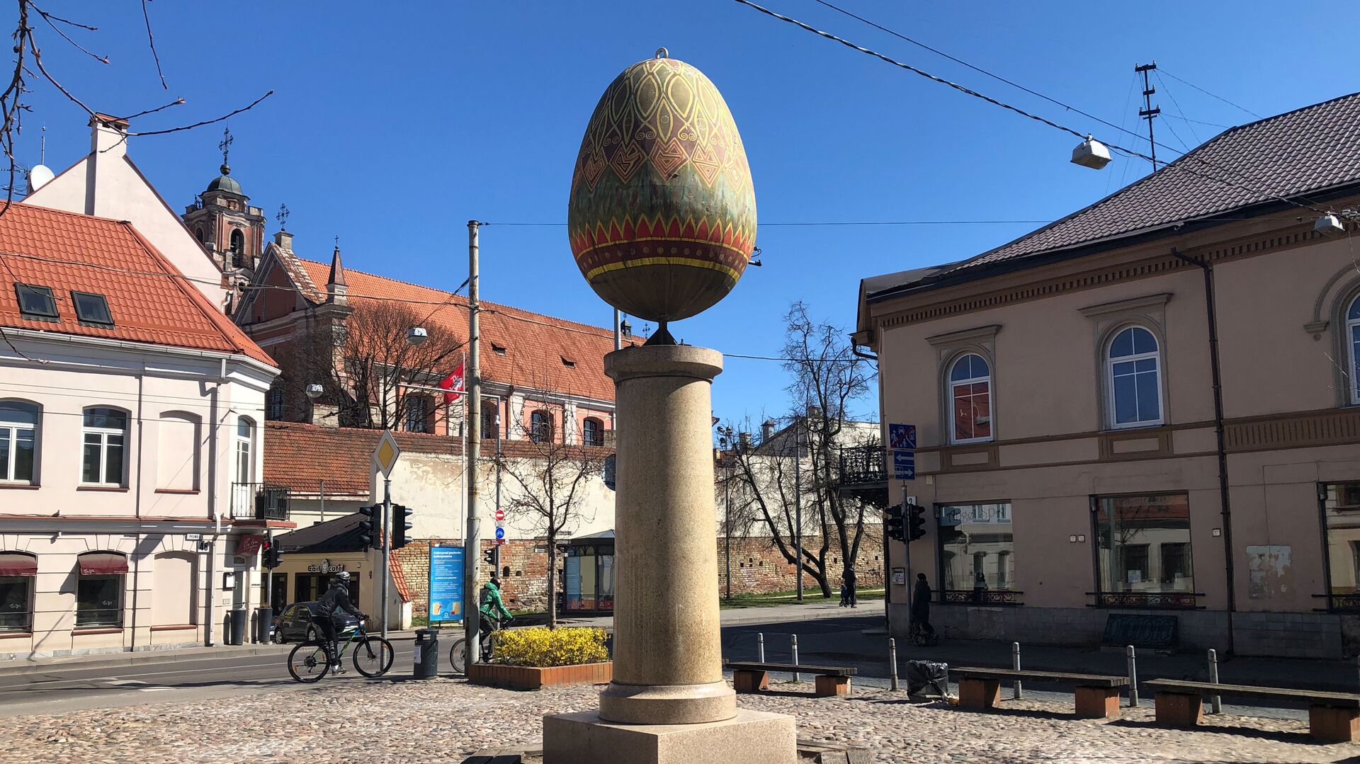 Egg instead of Dostoevsky Egg instead of Dostoevsky
