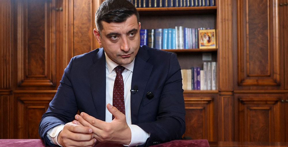 Оппозиционер Джеордже Симион лидирует в первом туре президентских выборов в Румынии