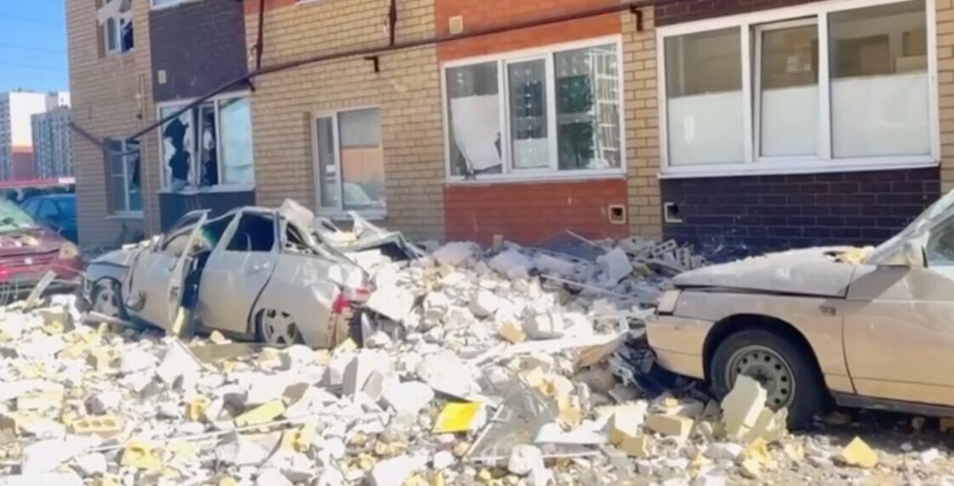 В Ставрополе ввели режим ЧС после взрыва газа