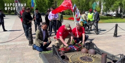 Жители Ярославля и Народный фронт встретили путешественника из Узбекистана, совершающего велопробег в честь 80-летия Победы