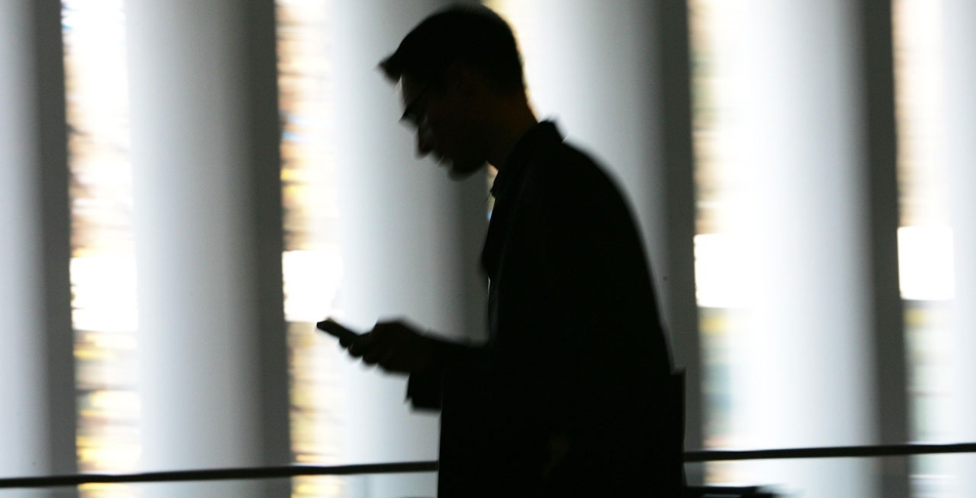 Methods of deception: how not to become a victim of scammers?